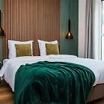 度假居 In Veluwe With Veranda *